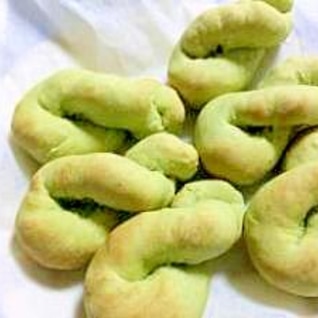 ほんのり抹茶風味の発酵なし☆お豆腐パン